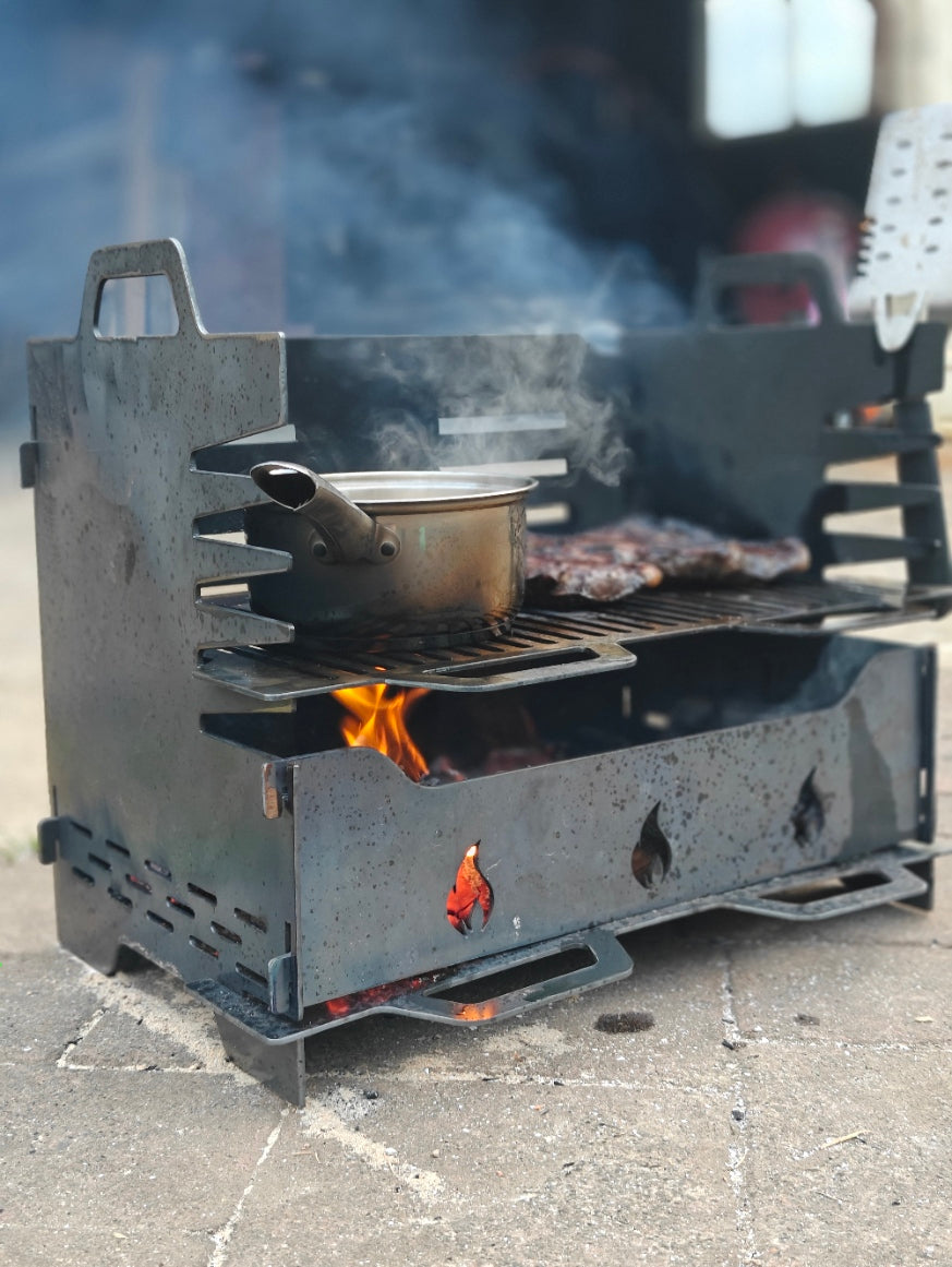 Firepit/ charcoal BBQ